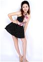 We invite you to browse our photo gallery: lone Asian woman Yan