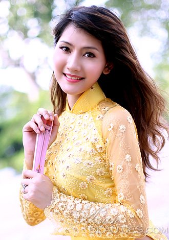 Dating Asian member Thi Ngoc Ha from Ho Chi Minh City, 32 yo, hair ...