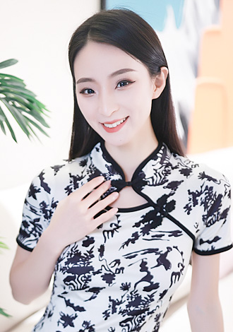 Most gorgeous profiles: Susu from Chengdu, female Asian member